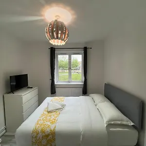  Homestay Starlet Stepney United Kingdom