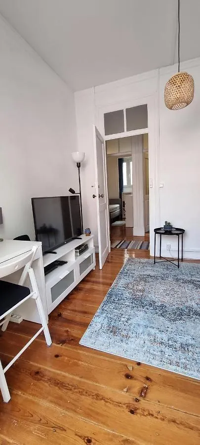 Charming Central Apartment To Rent Lisbon