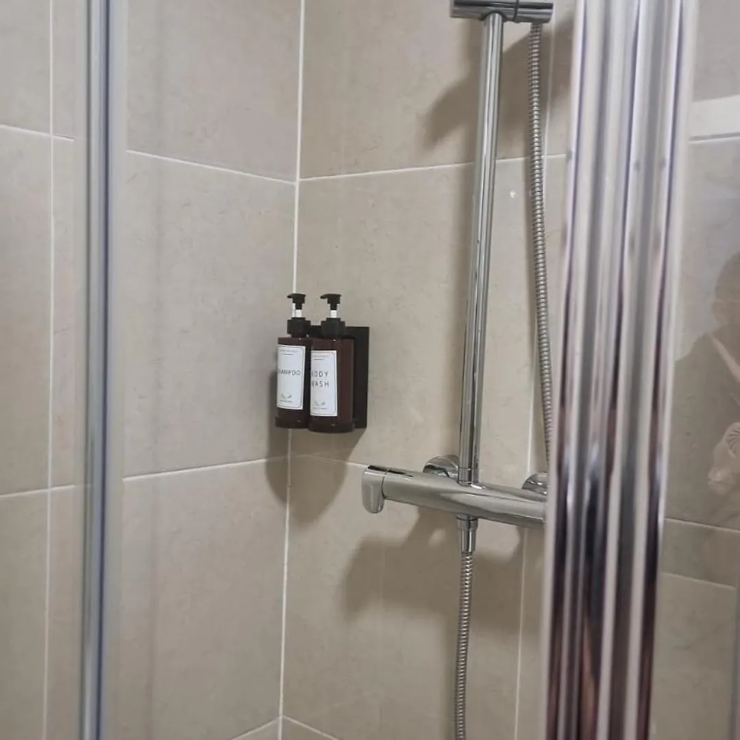 Charming Central Apartment To Rent Lissabon